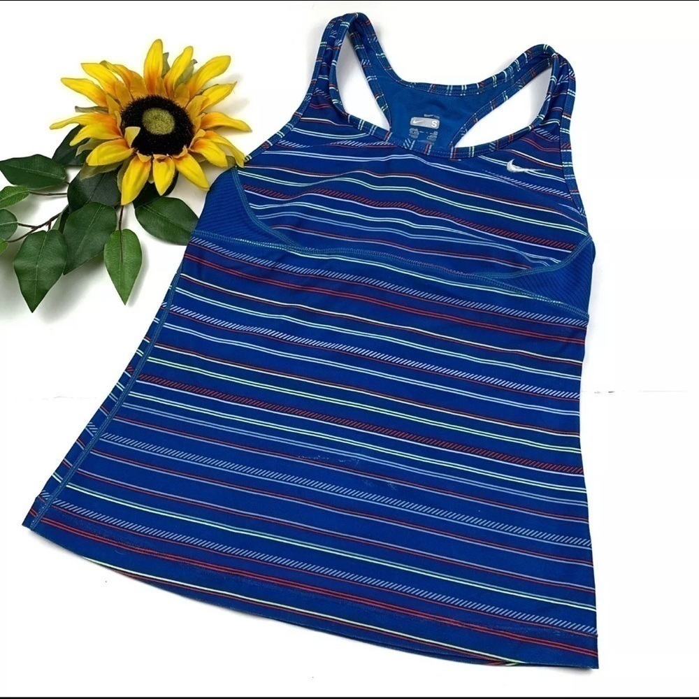 Nike striped Athletic racerback tank 🌵